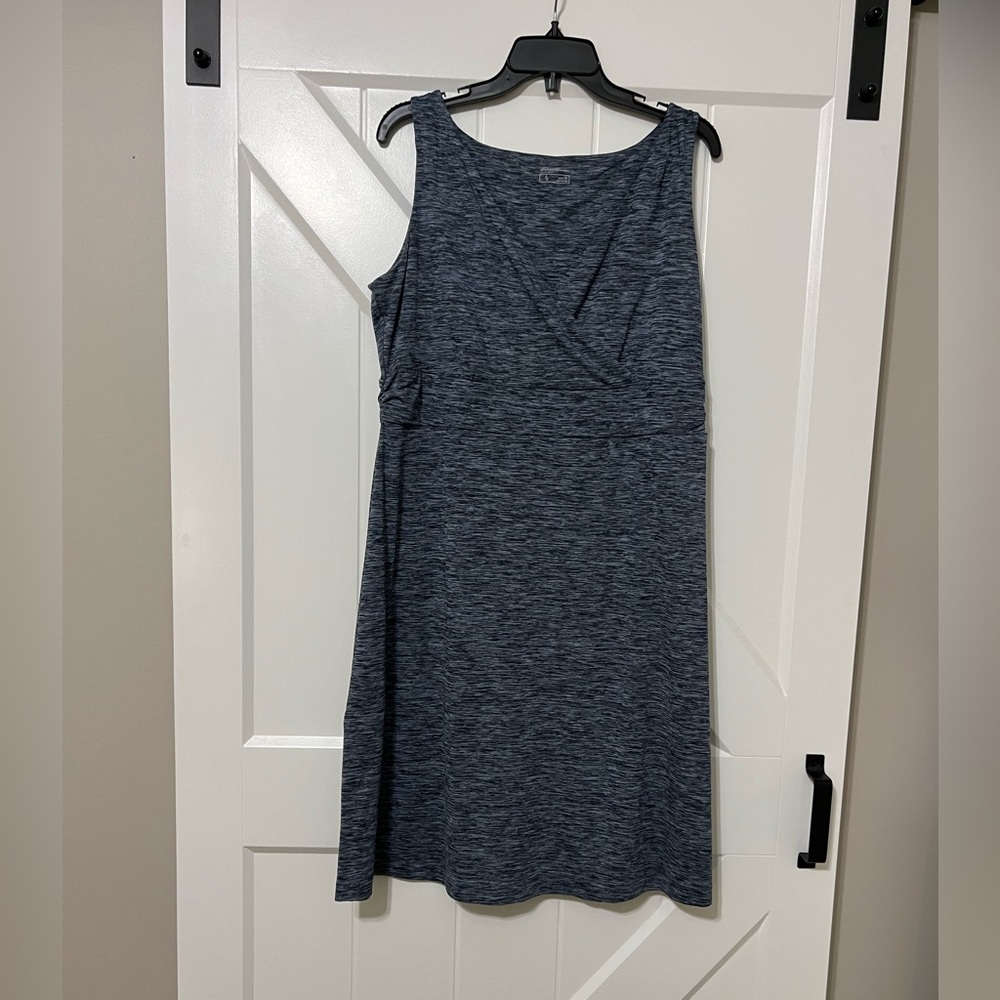 NWOT Eddie Bauer Travex Faux Crossover dress size XL